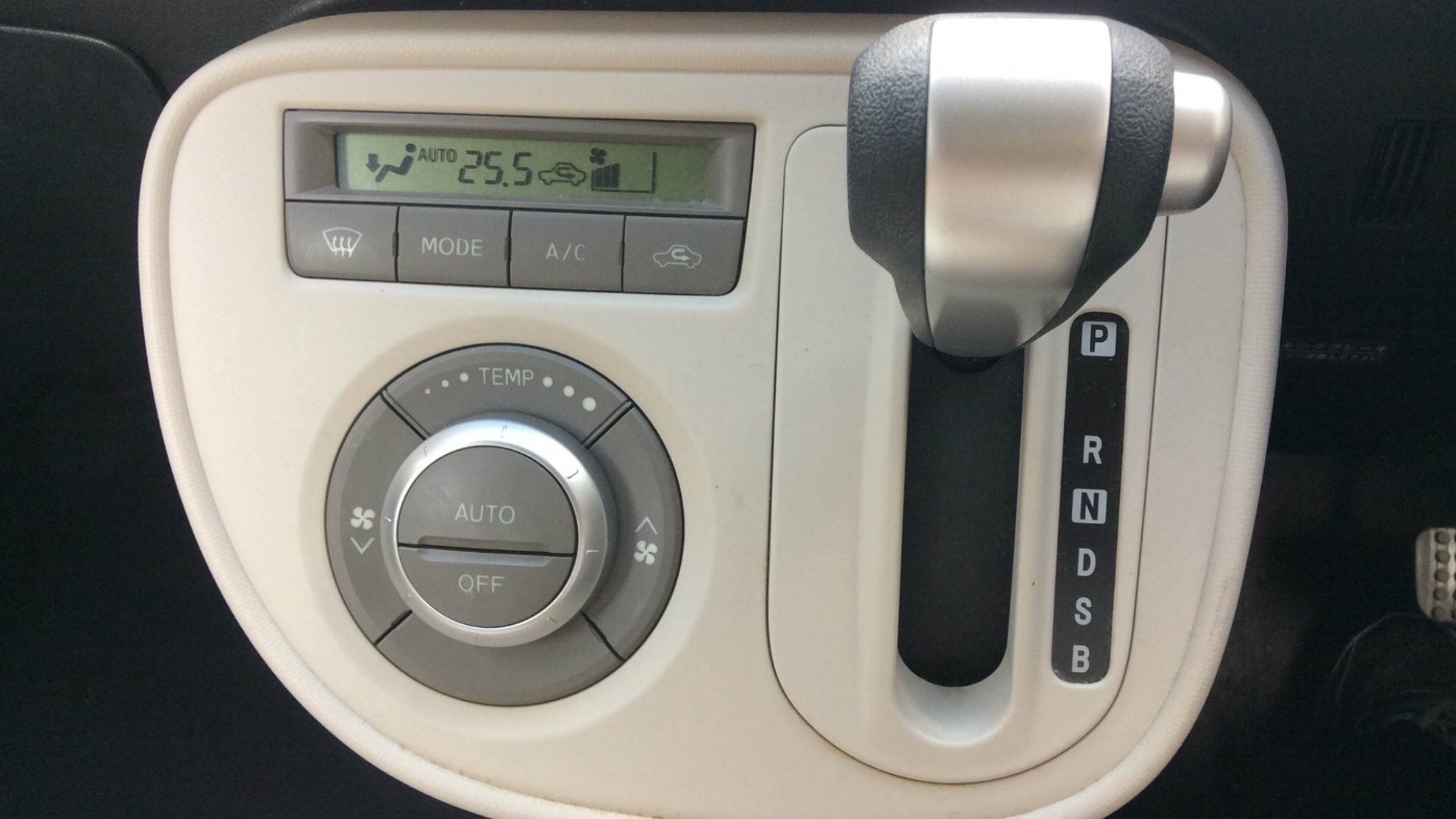 内装シフト