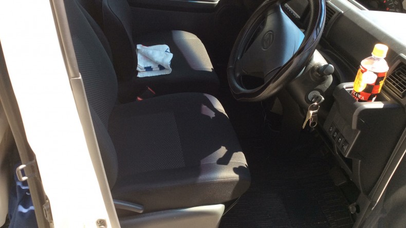 内装前方シート