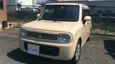 car_main_img
