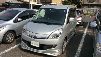 car_main_img