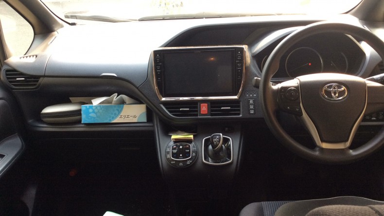 内装インパネ全体