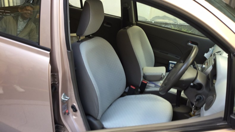 内装前方シート