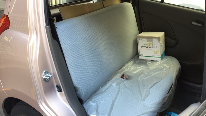 内装後方シート