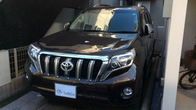 car_main_img