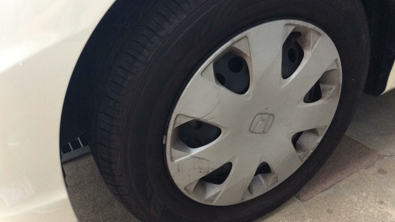 タイヤホイール前