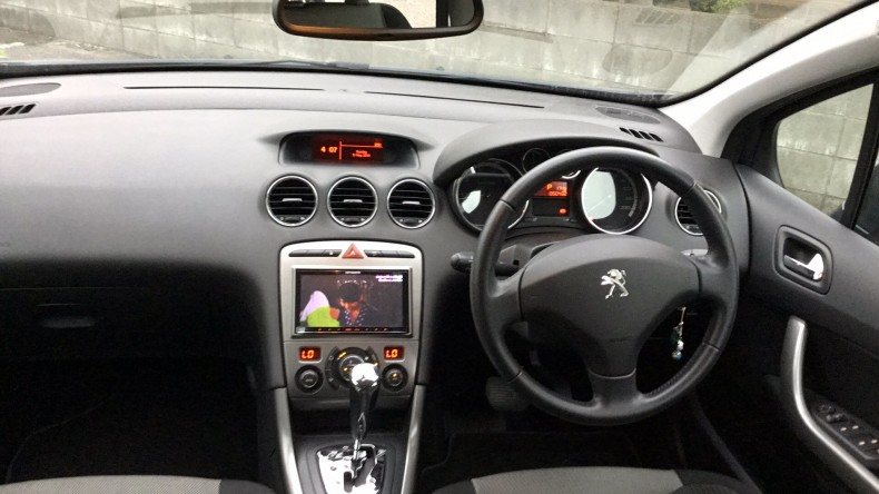 内装インパネ全体