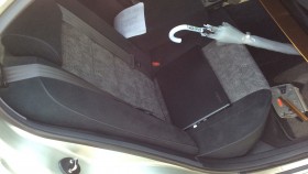 内装後方シート