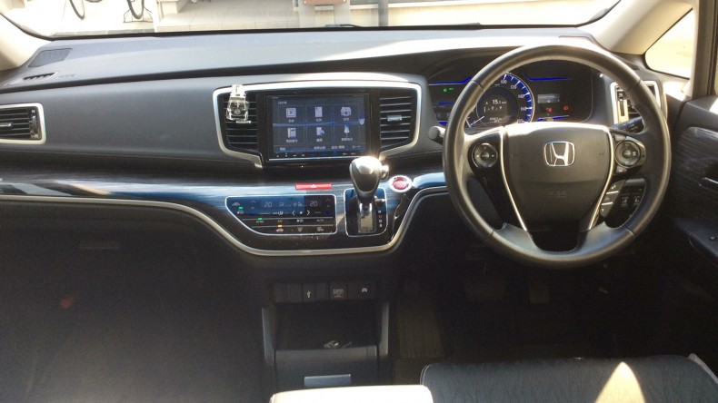 内装インパネ全体