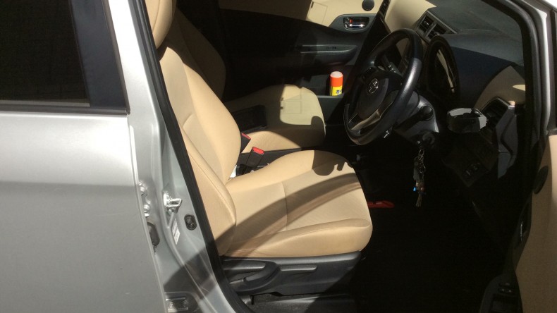 内装前方シート