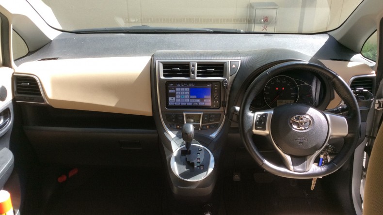 内装インパネ全体