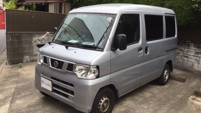 car_main_img