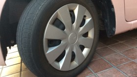 タイヤホイール前