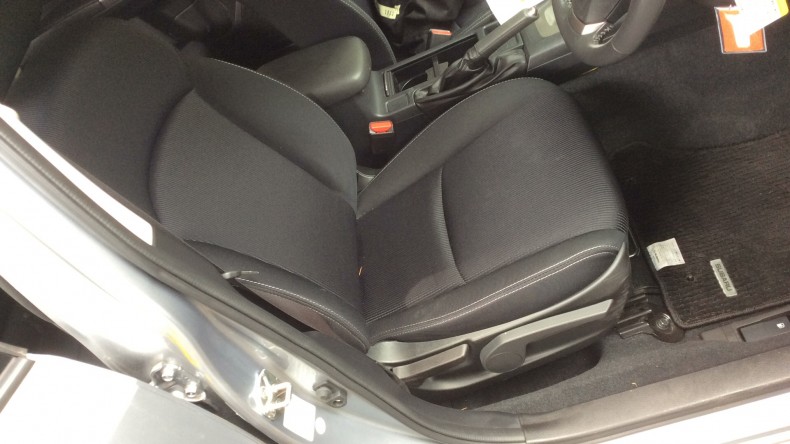 内装前方シート