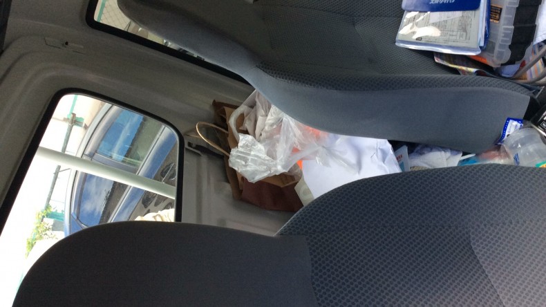 内装後方シート