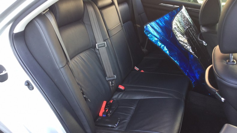 内装後方シート