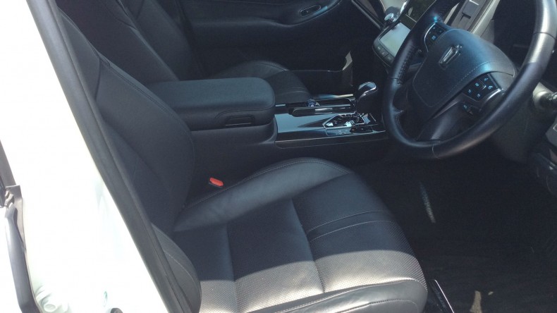 内装前方シート