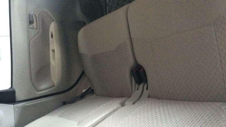 内装後方シート