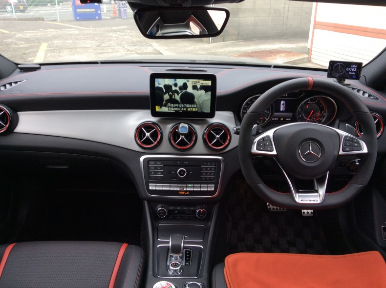 内装インパネ全体