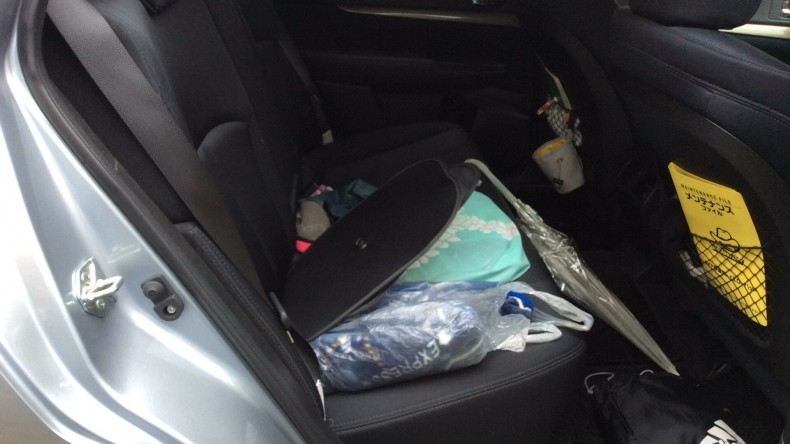 内装後方シート