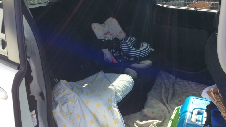 内装後方シート