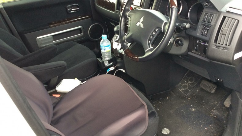 内装前方シート