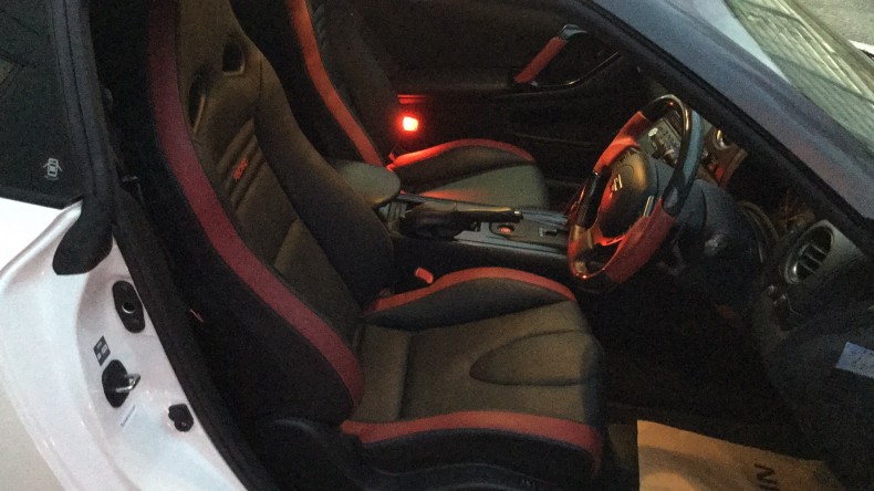 内装前方シート