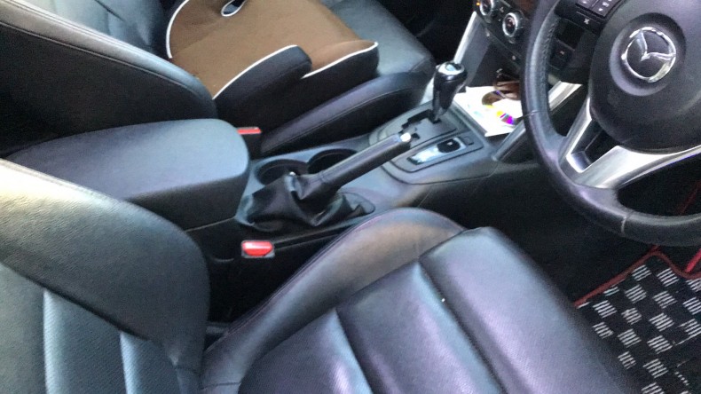 内装前方シート