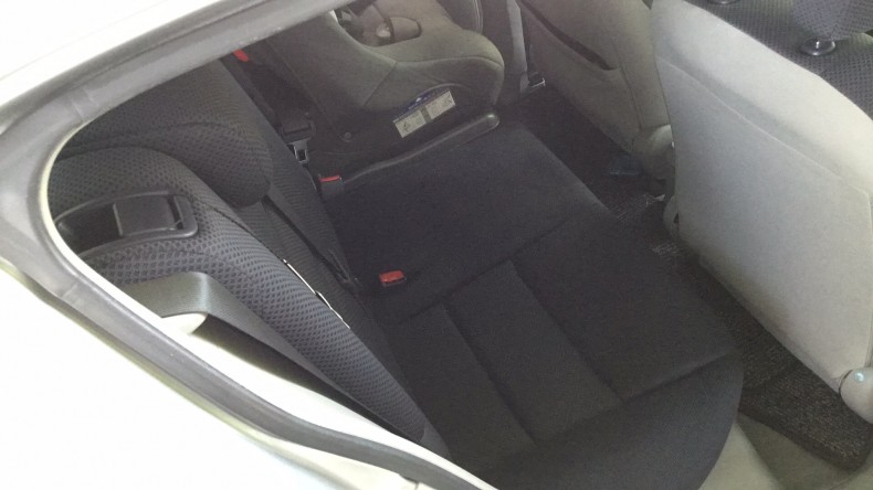 内装後方シート