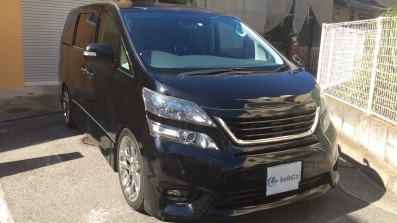car_main_img
