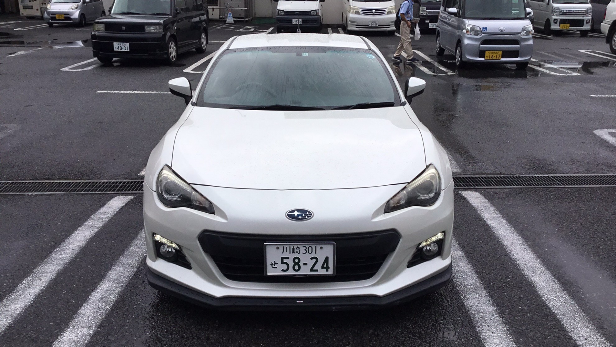 外装前方
