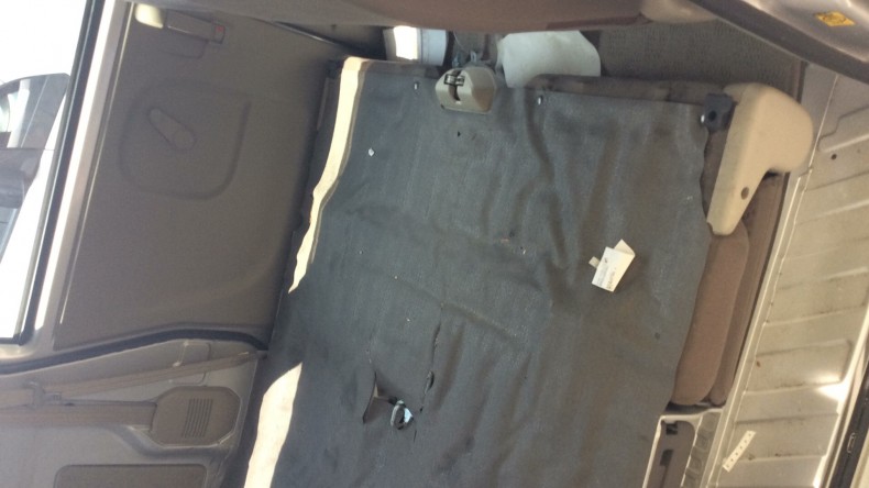 内装後方シート