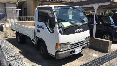 car_main_img