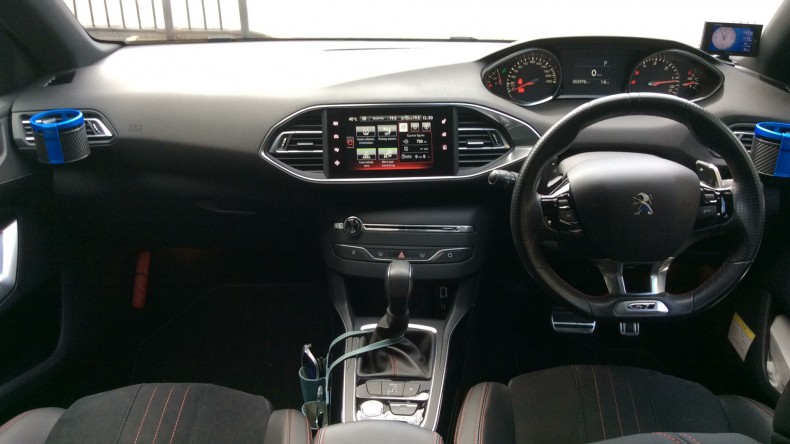 内装インパネ全体