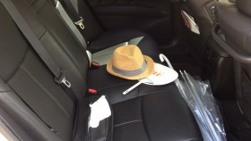 内装後方シート