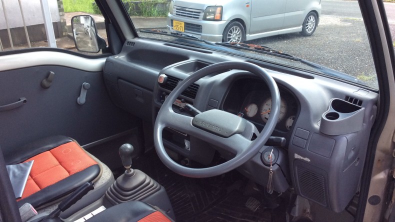 内装インパネ全体