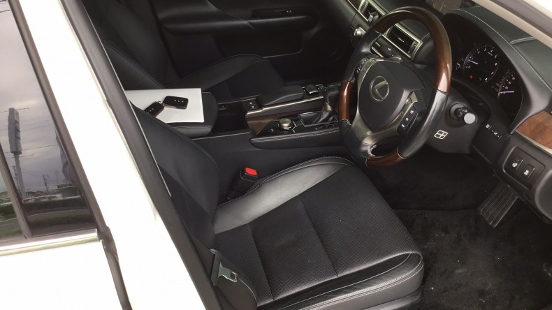 内装前方シート