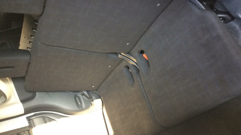 内装後方シート