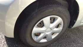 タイヤホイール前