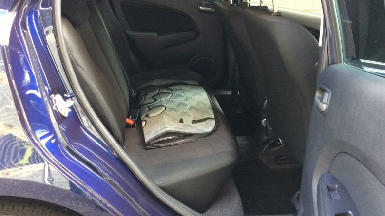 内装後方シート