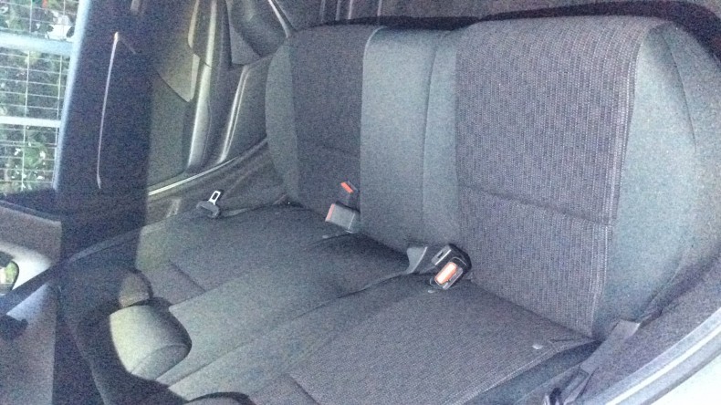 内装後方シート