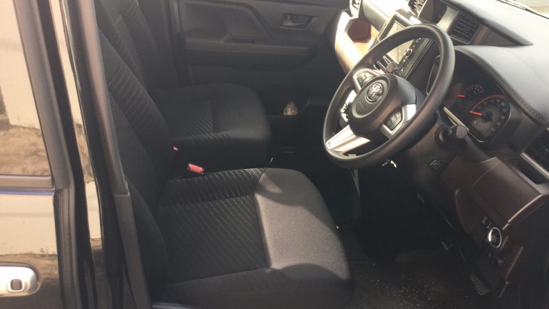 内装前方シート