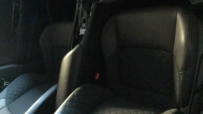 内装前方シート