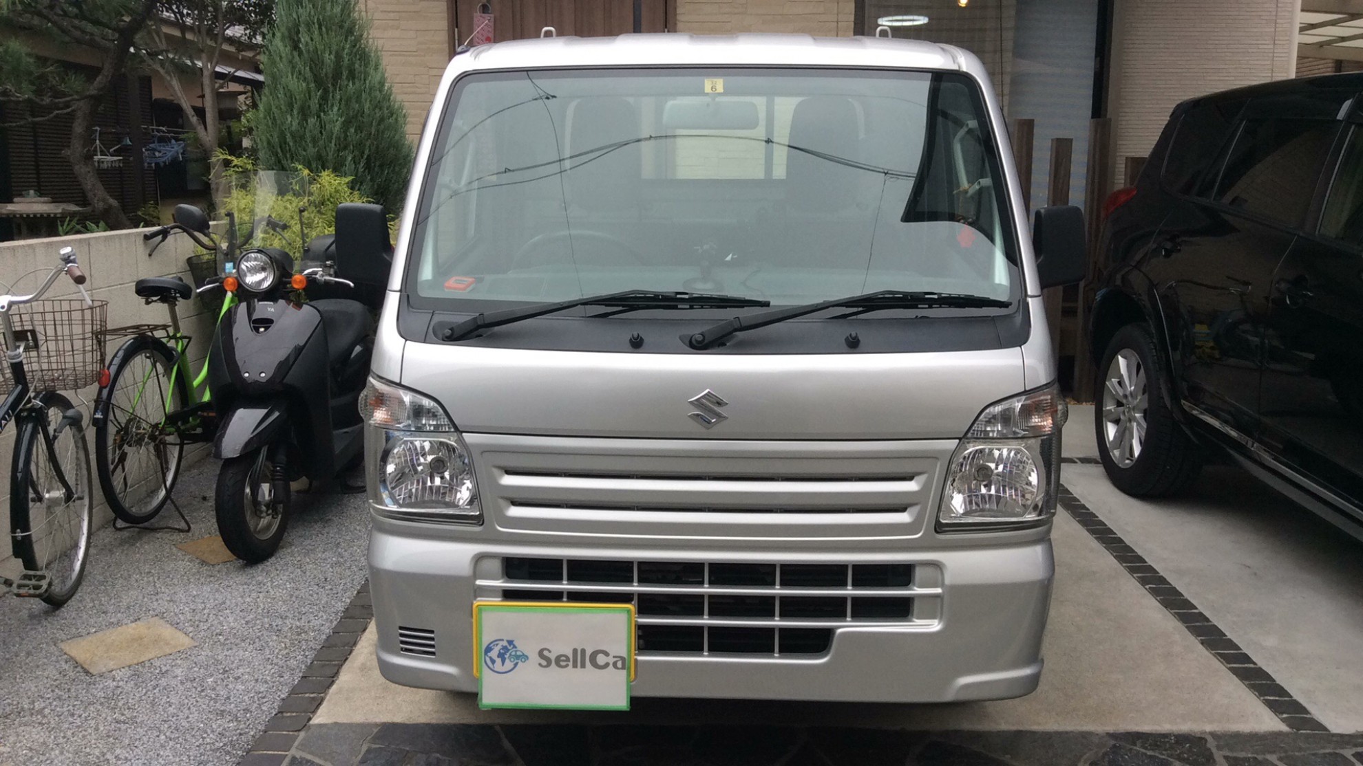 外装前方