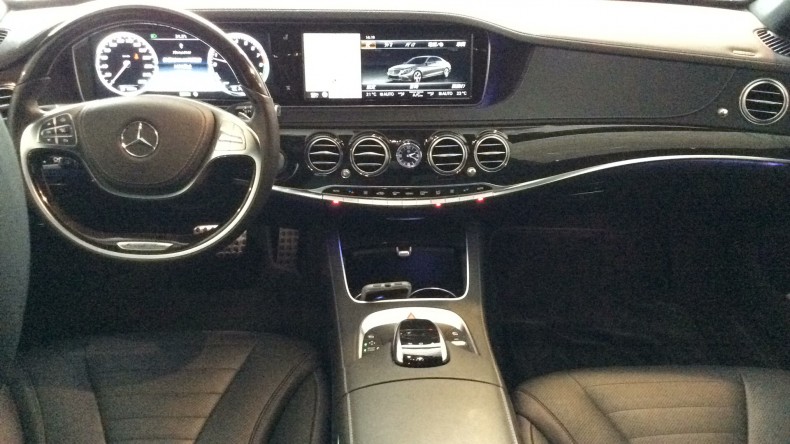 内装インパネ全体