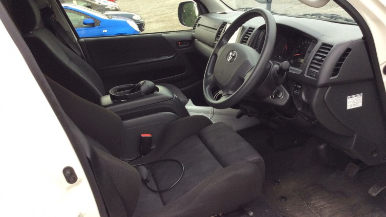 内装前方シート