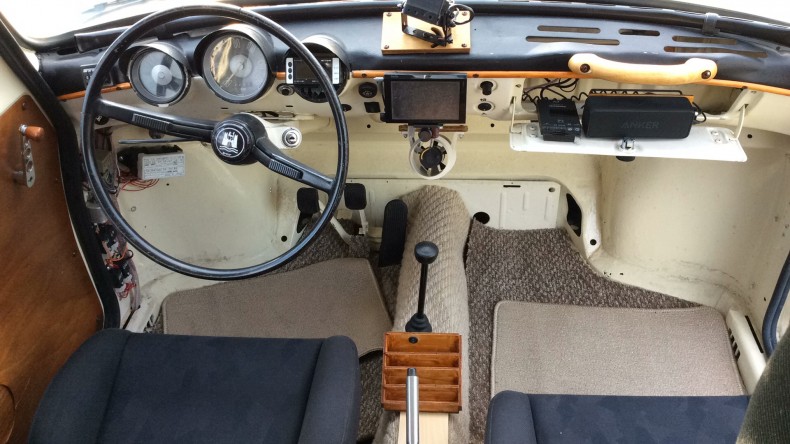 内装インパネ全体