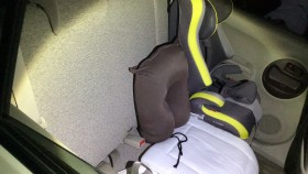 内装後方シート