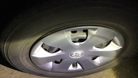 タイヤホイール前