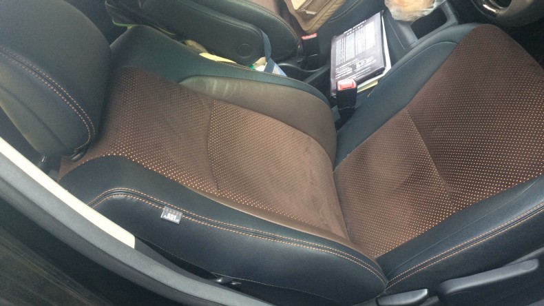 内装前方シート