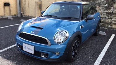 car_main_img